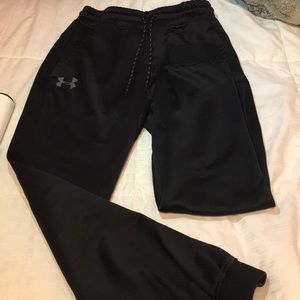 UA Unisex thermal lined joggers